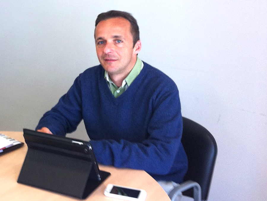 Periodistas Héctor González