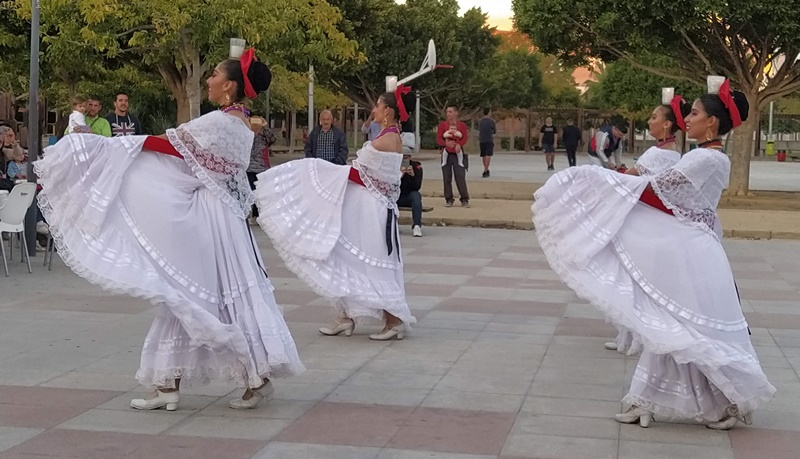 Presentación Ballet Folclórico UAA en Valencia